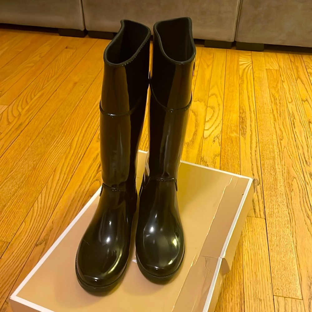 Michael Kors Stockard Tall Rainboots - Picture 1 of 3